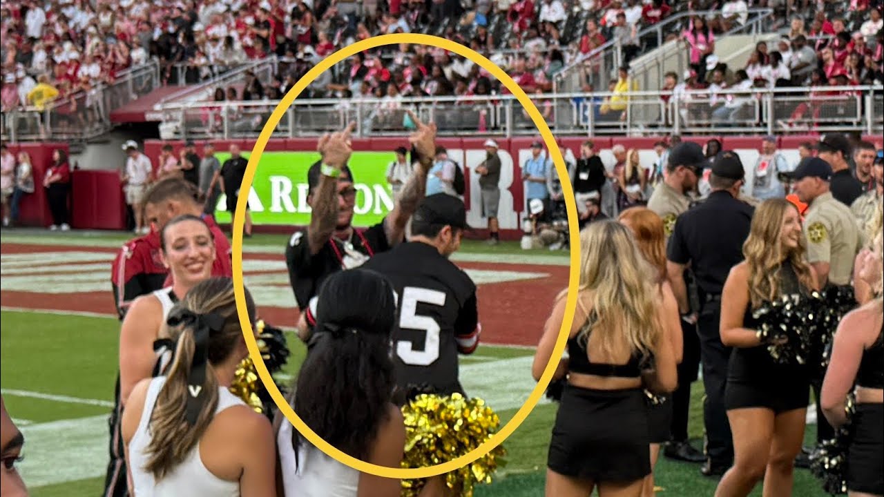 😳 Johnny Manziel FLIPPING OFF the Alabama fans during Crimson Tide win over Vanderbilt