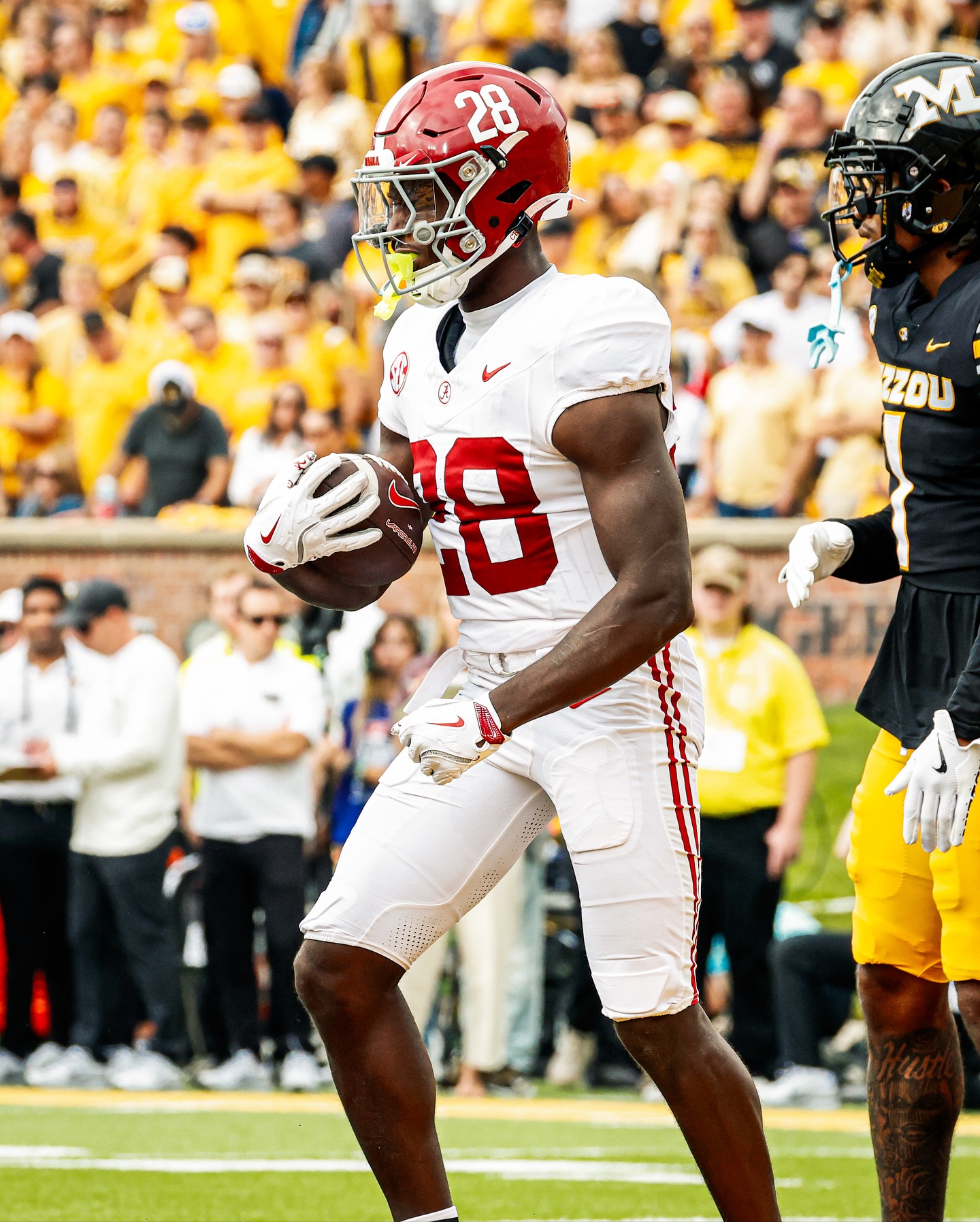 2⃣8⃣ in the 

: ABC