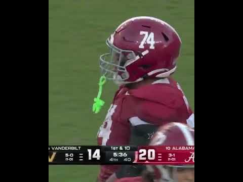Big boy play strikes once again 🔥🐘 #cfb #collegefootball #alabamafootball #rolltide